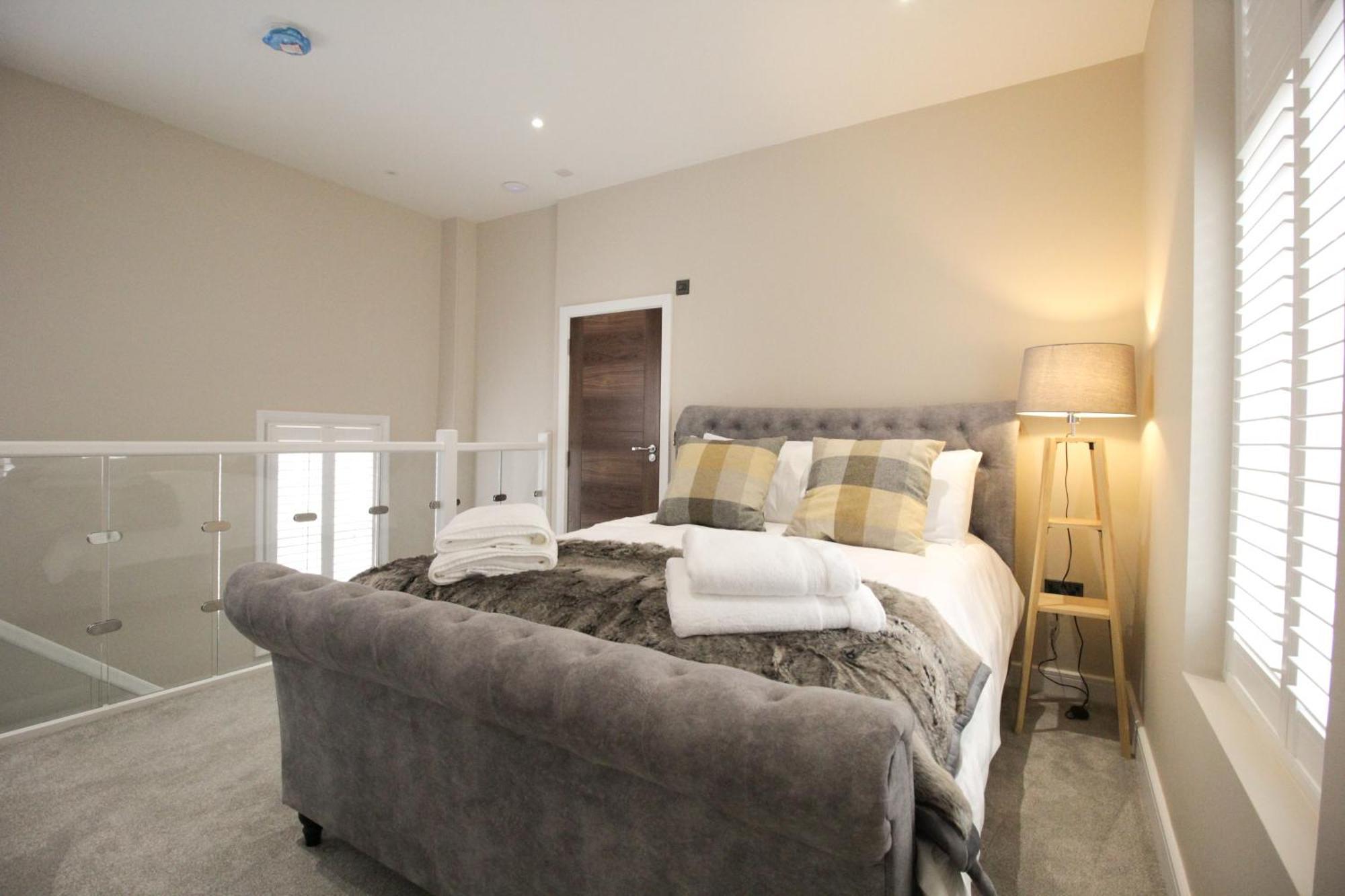 Ashbourne Luxury Suites Exterior photo